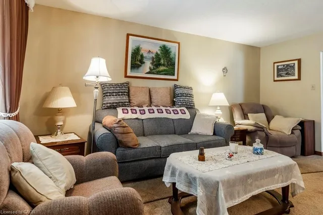 Additional image 11 of 23 Fonthill Rd