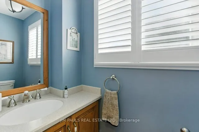 Additional image 21 of 176 Montmorency Dr