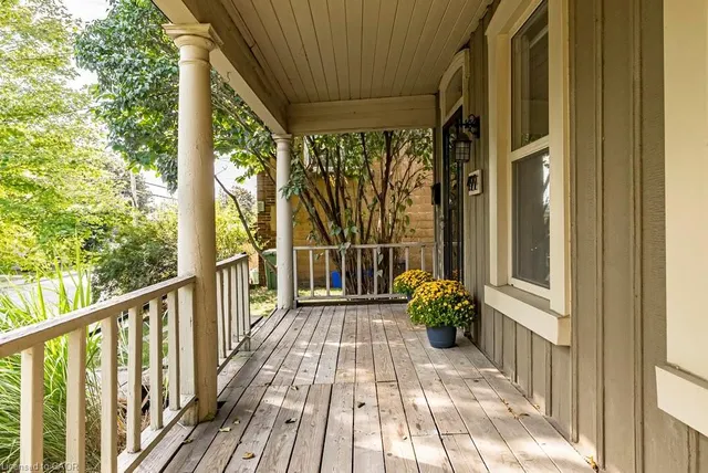 Additional image 5 of 499 Hughson St