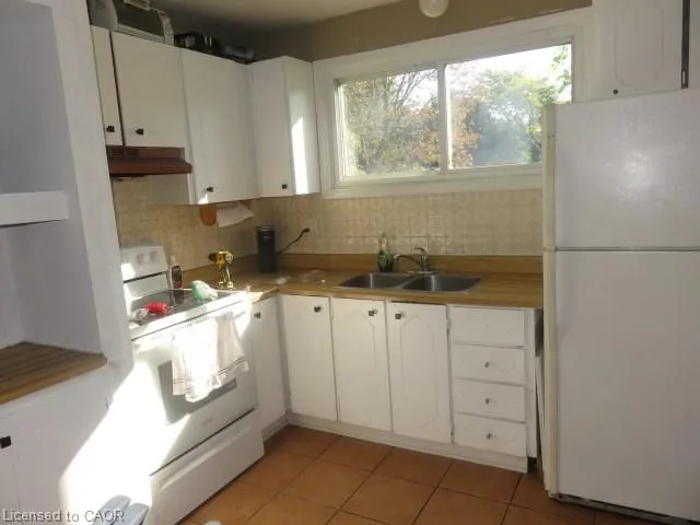 Additional image 5 of 1564 Garth St Unit 30A