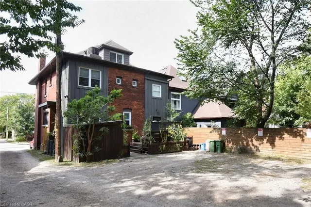 Additional image 25 of 217 Caroline St