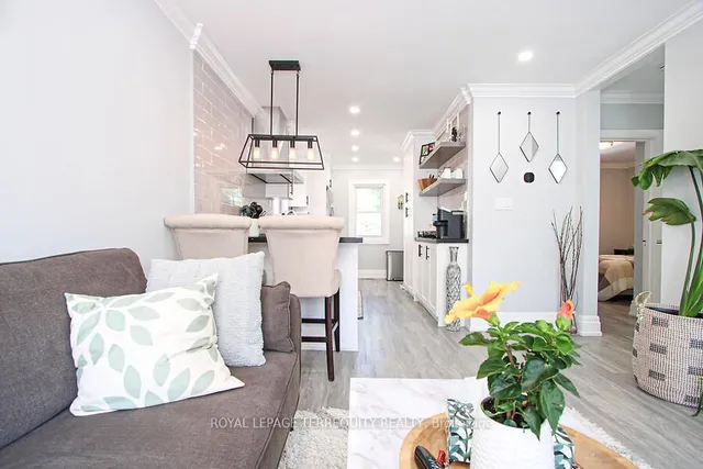 Additional image 12 of 153 East 16th St