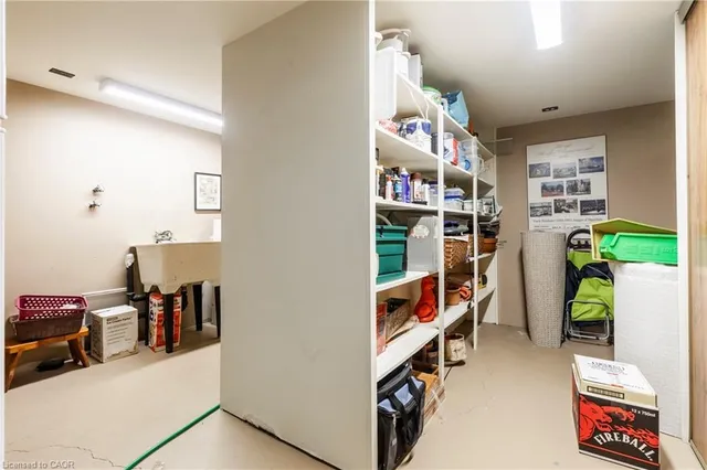 Additional image 42 of 17 Alma St