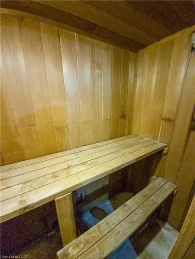 Additional image 36 of 164 Laurier Ave