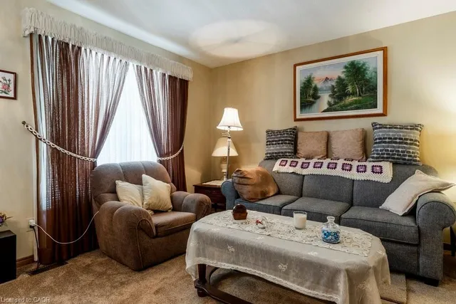 Additional image 10 of 23 Fonthill Rd