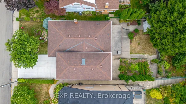 Additional image 42 of 633 Rosseau Rd