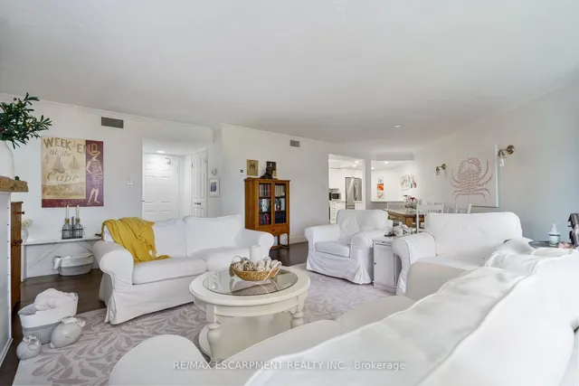 Additional image 9 of 150 Wilson St Unit 301