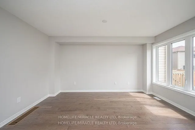 Additional image 20 of 327 Pumpkin Pass