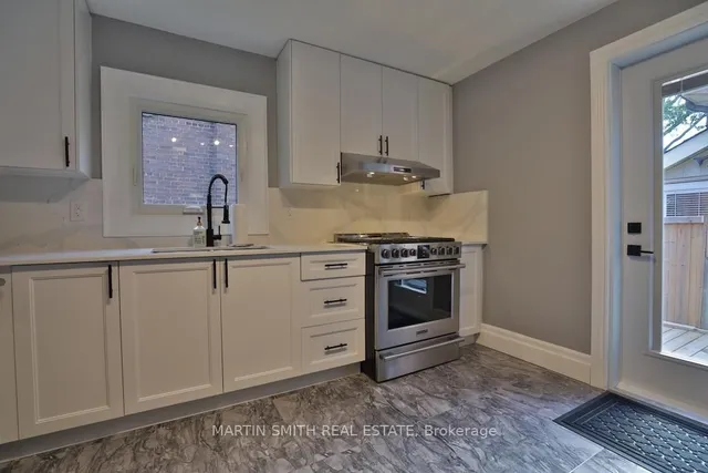 Additional image 15 of 48 Pearl St