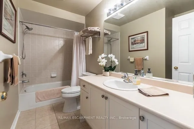 Additional image 36 of 4220 Sarazen Dr Unit 22