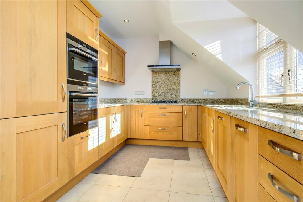 Additional image 5 of The Forresters, Harpenden, Hertfordshire, AL5