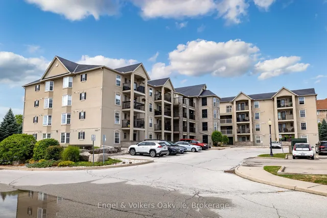 Additional image 4 of 1451 Walkers Line Unit 411