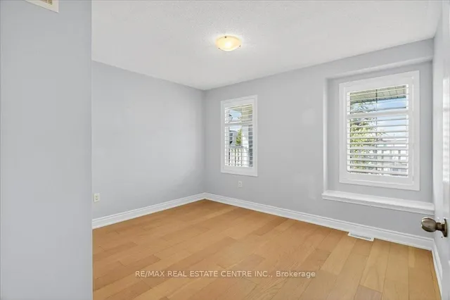 Additional image 39 of 852 Bessy Tr