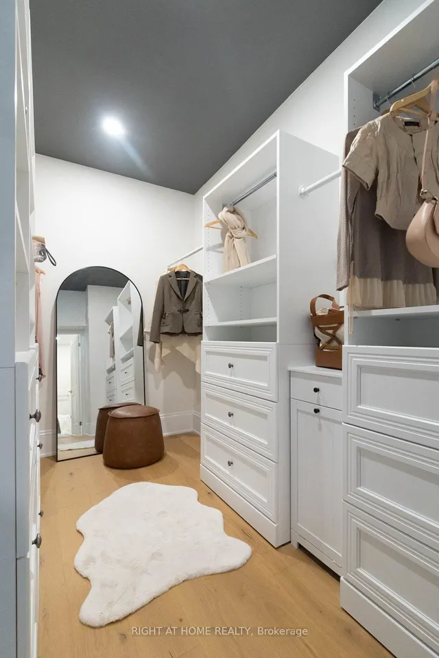 Additional image 34 of 24 Strathcona Ave