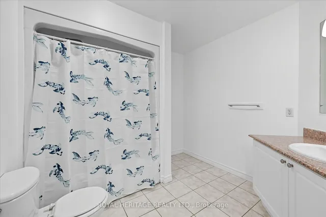 Additional image 19 of 135 James St Unit 615