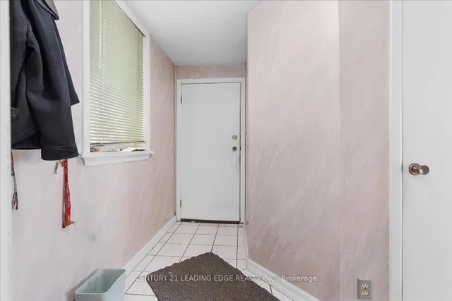 Additional image 30 of 808 Falcon Blvd