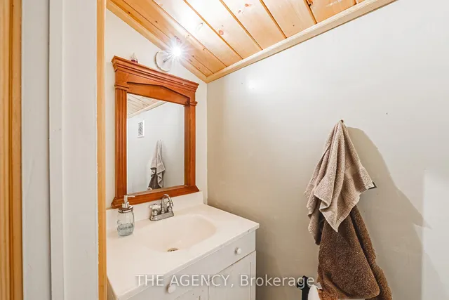 Additional image 18 of 327 Campbell Ave