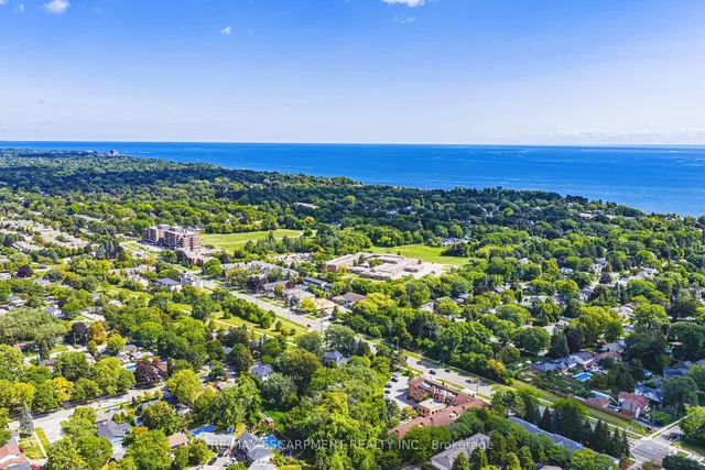 Additional image 47 of 469 Claridge Rd Unit 1