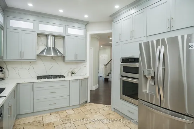 Additional image 5 of 371 Alexander Cres