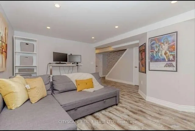 Additional image 30 of 152 Kenwood Ave