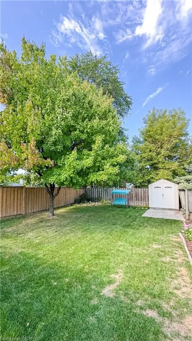 Additional image 29 of 70 Poulette St