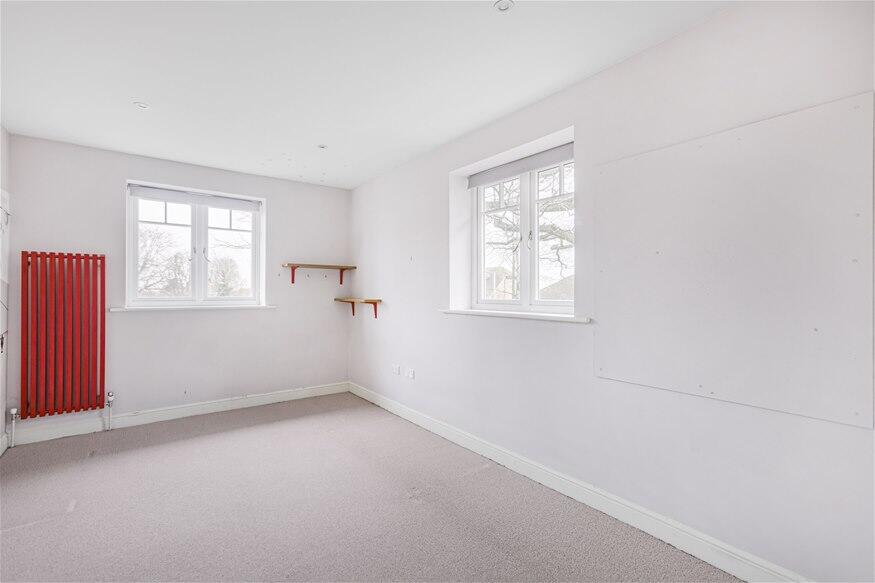 Additional image 21 of Roundwood Park, Harpenden, AL5