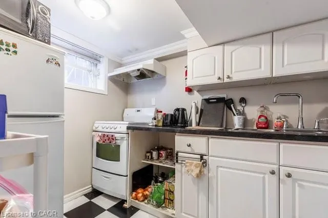 Additional image 28 of 27 Dromore Cres