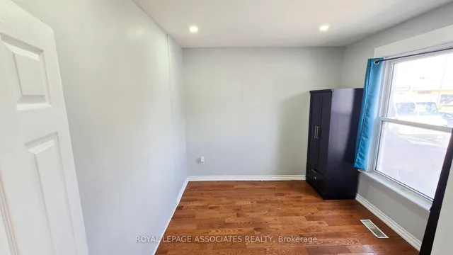 Additional image 8 of 455 Main St