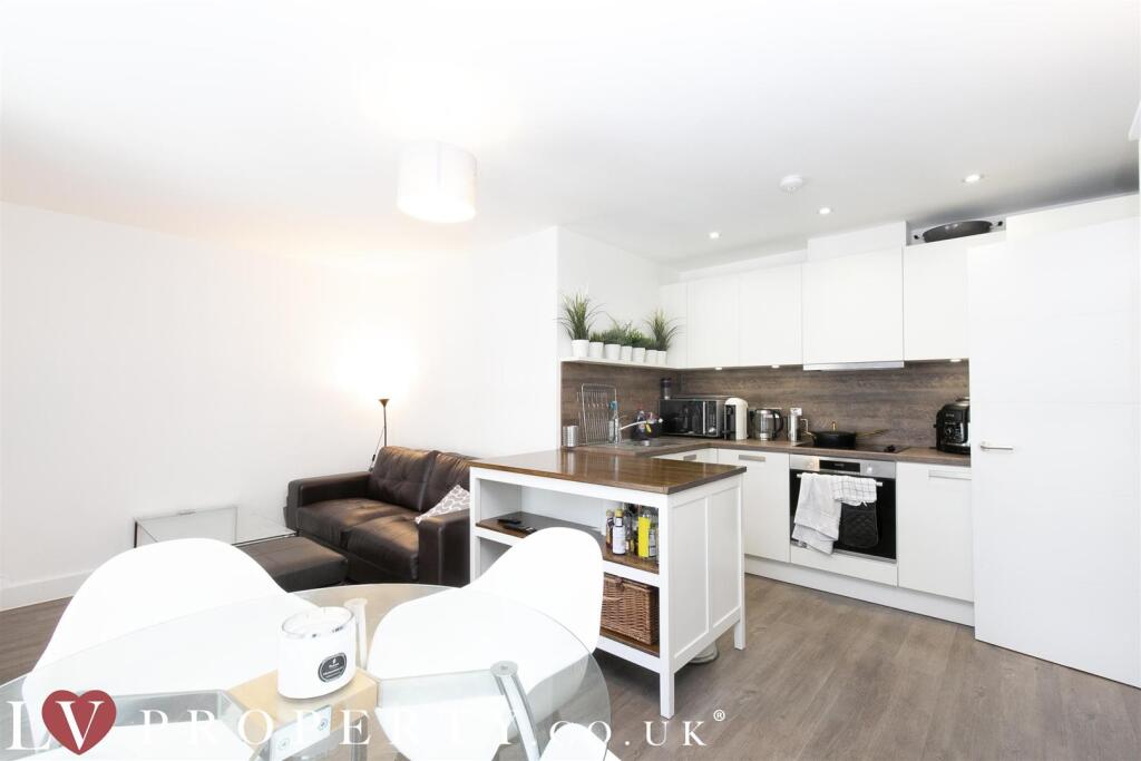 Additional image 2 of Tennant Street, City Centre, Birmingham, West Midlands, B15