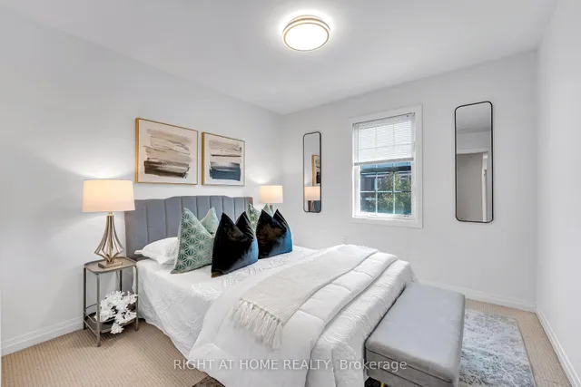 Additional image 33 of 59 Henry Cres