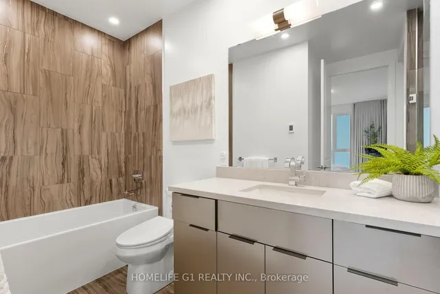 Additional image 15 of 2007 James St Unit 2002