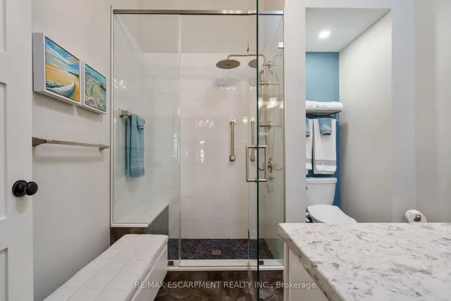 Additional image 29 of 353 Park St