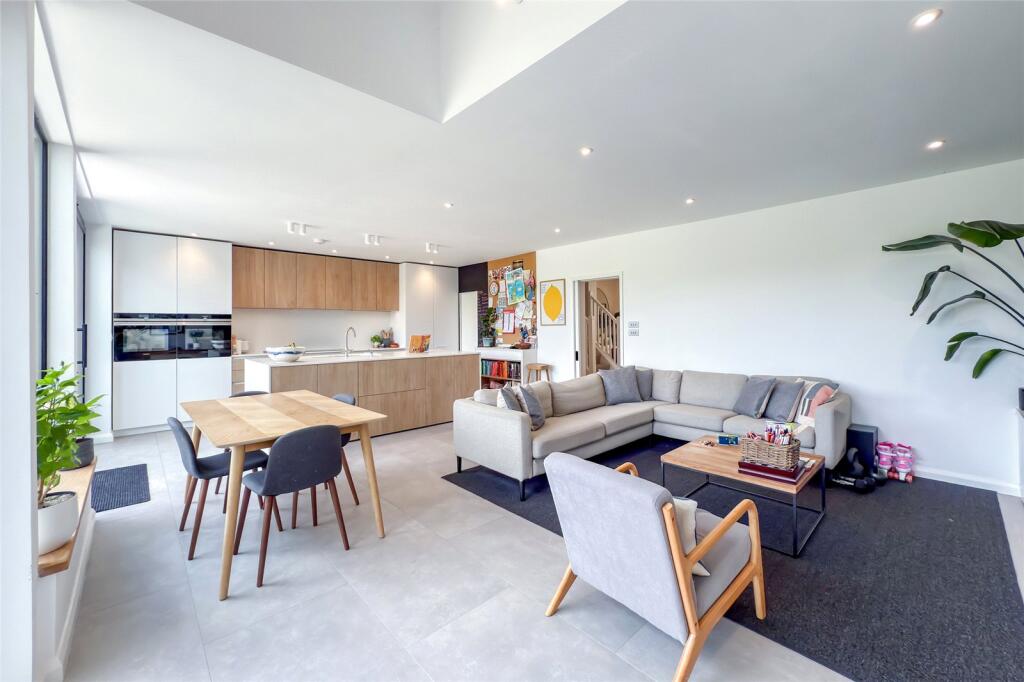 Additional image 6 of Park Hill, Harpenden, Hertfordshire, AL5