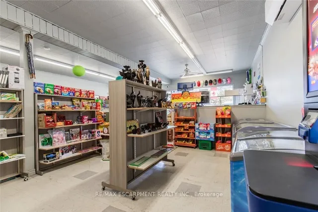 Additional image 9 of 2340 KING St