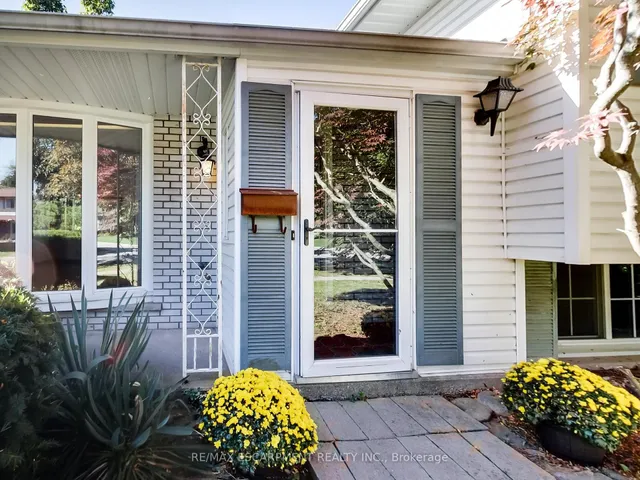 Additional image 4 of 558 Parkside Cres