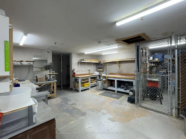 Additional image 29 of 1425 Ghent Ave Unit 201