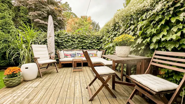 Additional image 34 of 27 Steven St