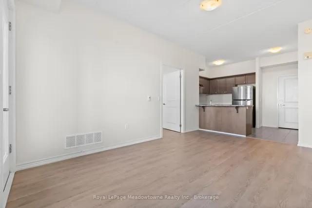 Additional image 9 of 630 Sauve St Unit 511