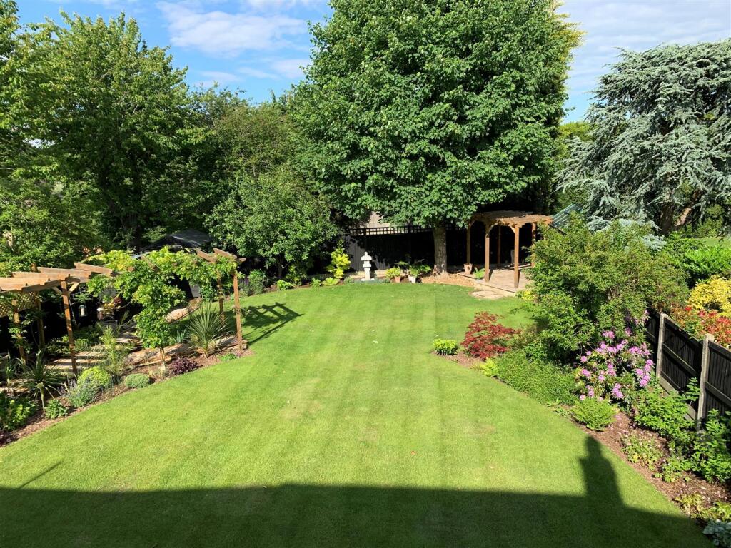 Additional image 21 of Holloways Lane, Welham Green