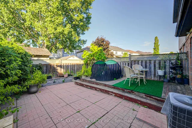 Additional image 46 of 1049 Kennedy Circ