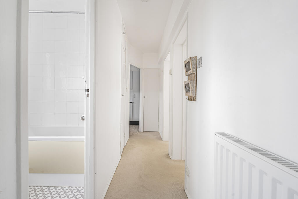 Additional image 13 of Windsor Road, Welwyn, AL6