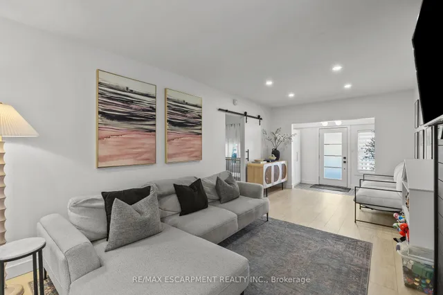 Additional image 10 of 42 Garside Ave