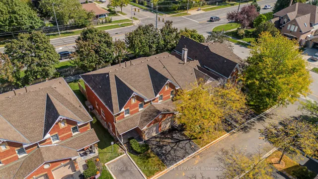 Additional image 5 of 1415 Hazelton Blvd Unit 23