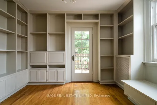 Additional image 25 of 36 Mountwood Ave