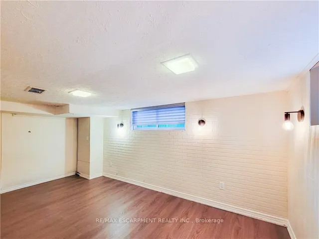 Additional image 9 of 109 TERRACE Dr