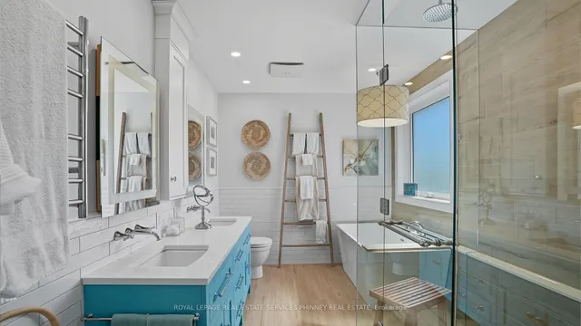 Additional image 21 of 47 Livingstone Dr