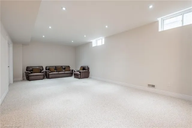 Additional image 29 of 16 Eringate Crt