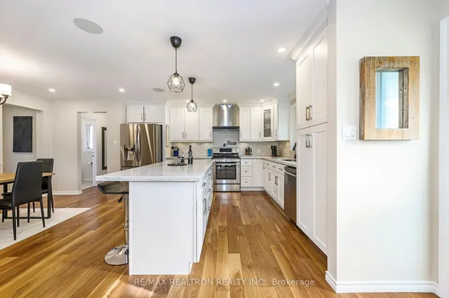 Additional image 6 of 5472 Randolph Cres