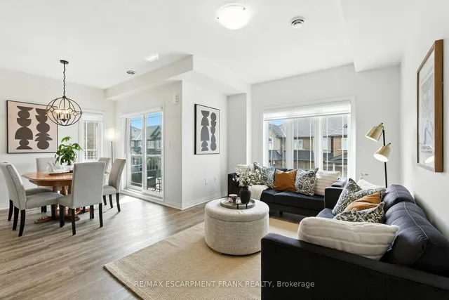 Additional image 11 of 9 Laguna Village Cres