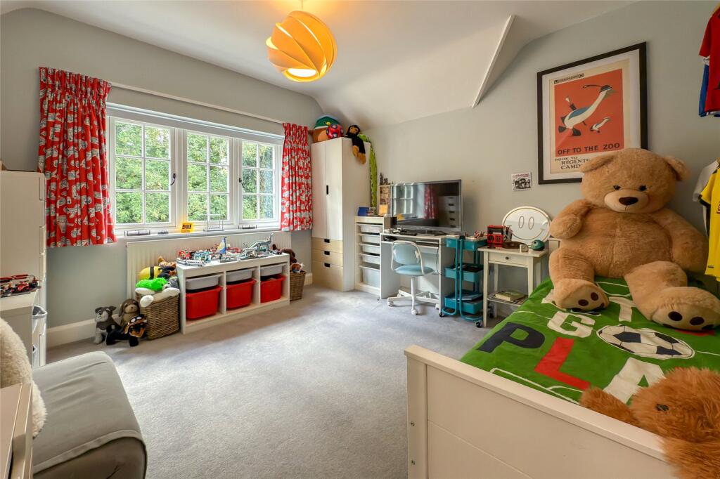 Additional image 9 of Park Hill, Harpenden, Hertfordshire, AL5